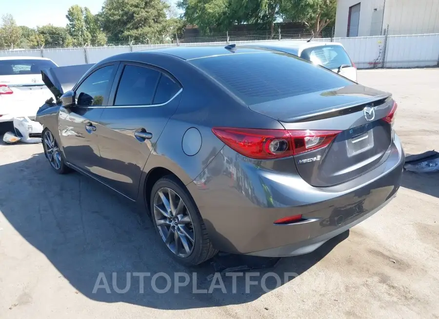 MAZDA MAZDA3 2018 vin 3MZBN1V32JM186185 from auto auction Iaai