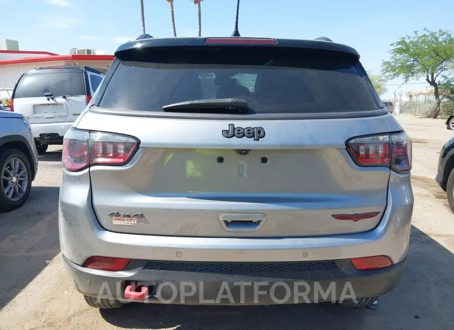 JEEP COMPASS 2022 vin 3C4NJDDB2NT105574 from auto auction Iaai