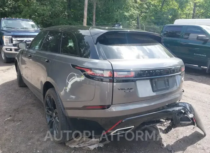 LAND ROVER RANGE ROVER VELAR 2018 vin SALYM2RV4JA744237 from auto auction Iaai