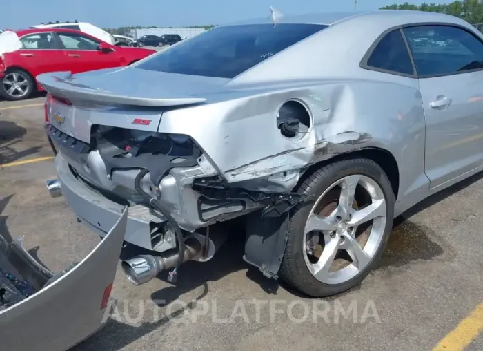 CHEVROLET CAMARO 2015 vin 2G1FK1EJ4F9257679 from auto auction Iaai