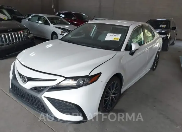 TOYOTA CAMRY 2021 vin 4T1G11AK5MU438668 from auto auction Iaai