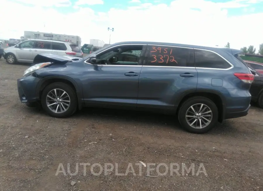 TOYOTA HIGHLANDER 2019 vin 5TDJZRFH1KS739616 from auto auction Iaai