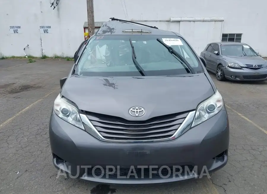 TOYOTA SIENNA 2016 vin 5TDKK3DC2GS746076 from auto auction Iaai