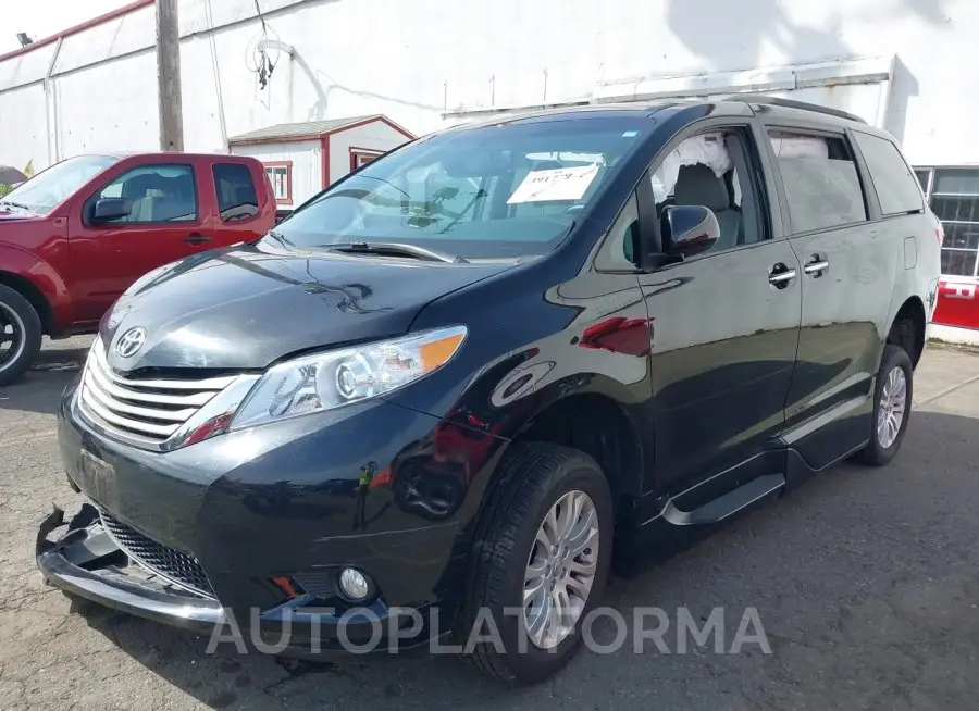 TOYOTA SIENNA 2017 vin 5TDYZ3DC4HS832593 from auto auction Iaai