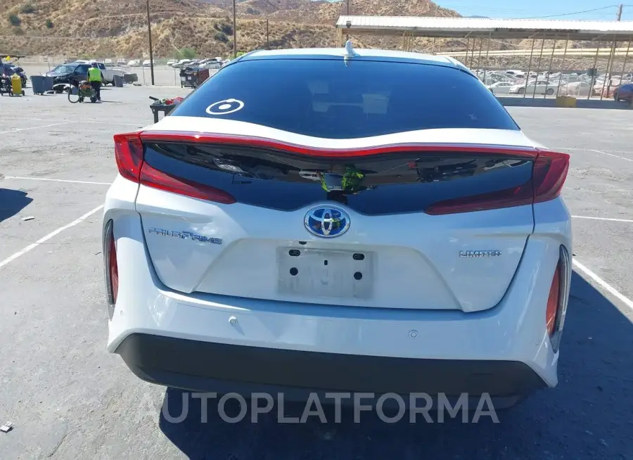 TOYOTA PRIUS PRIME 2021 vin JTDKAMFP8M3182407 from auto auction Iaai