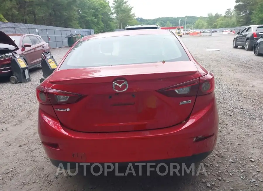 MAZDA MAZDA3 2018 vin 3MZBN1V39JM250786 from auto auction Iaai