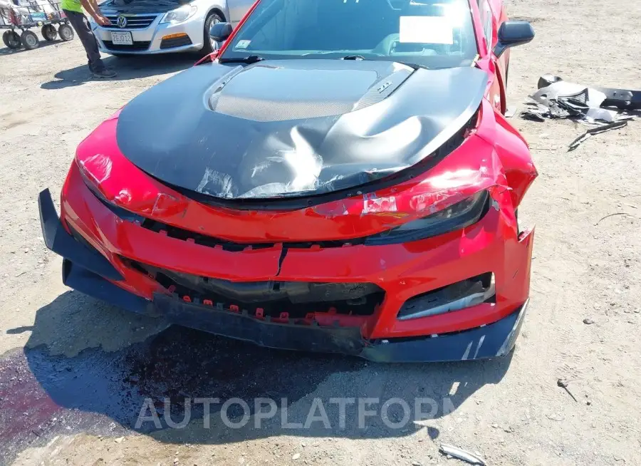 CHEVROLET CAMARO 2019 vin 1G1FJ1R64K0137605 from auto auction Iaai