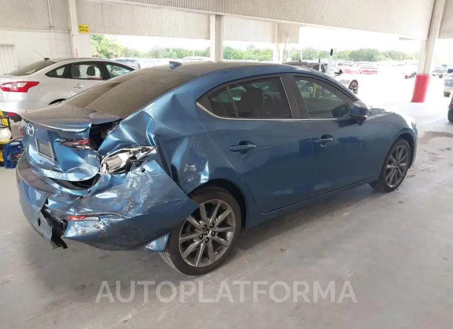 MAZDA MAZDA3 2018 vin 3MZBN1V32JM262133 from auto auction Iaai