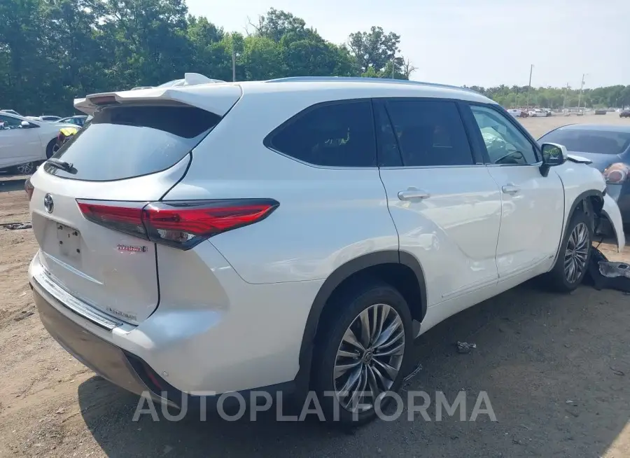 TOYOTA HIGHLANDER 2022 vin 5TDEBRCH7NS076549 from auto auction Iaai