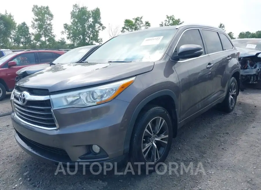 TOYOTA HIGHLANDER 2016 vin 5TDJKRFH0GS244822 from auto auction Iaai