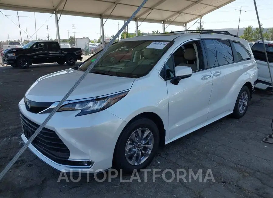 TOYOTA SIENNA 2023 vin 5TDJRKEC6PS148475 from auto auction Iaai