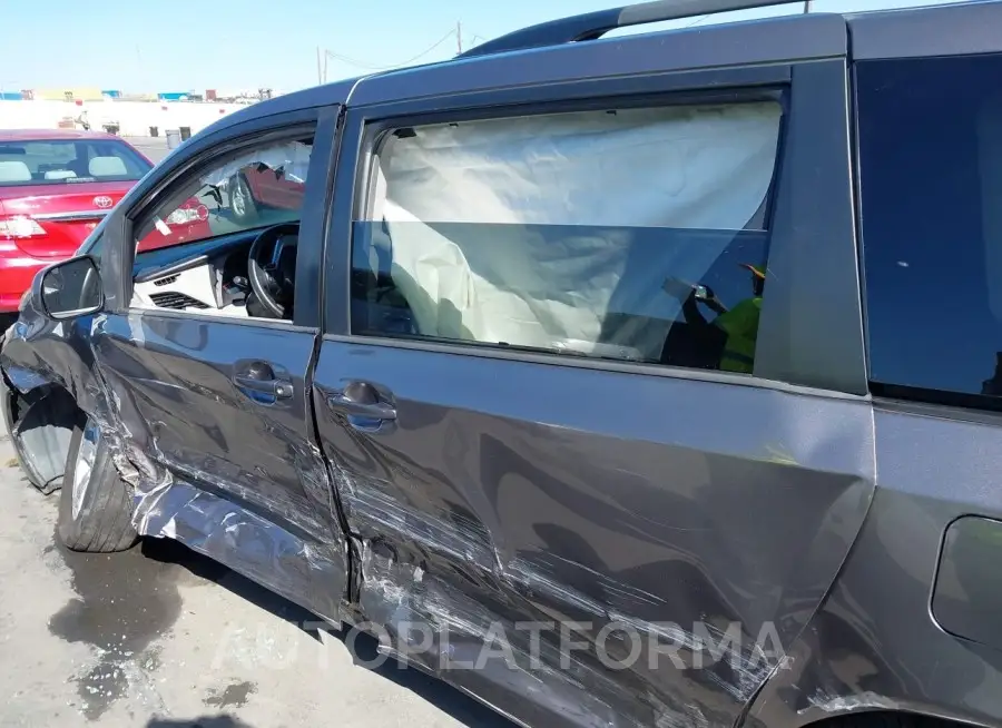 TOYOTA SIENNA 2015 vin 5TDKK3DC7FS529282 from auto auction Iaai