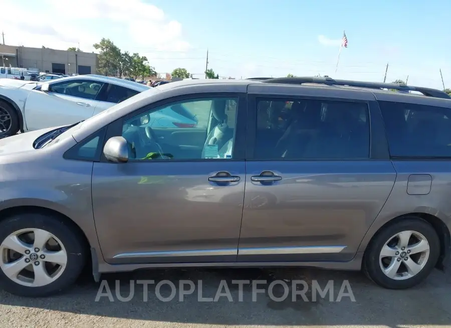 TOYOTA SIENNA 2019 vin 5TDKZ3DCXKS003928 from auto auction Iaai