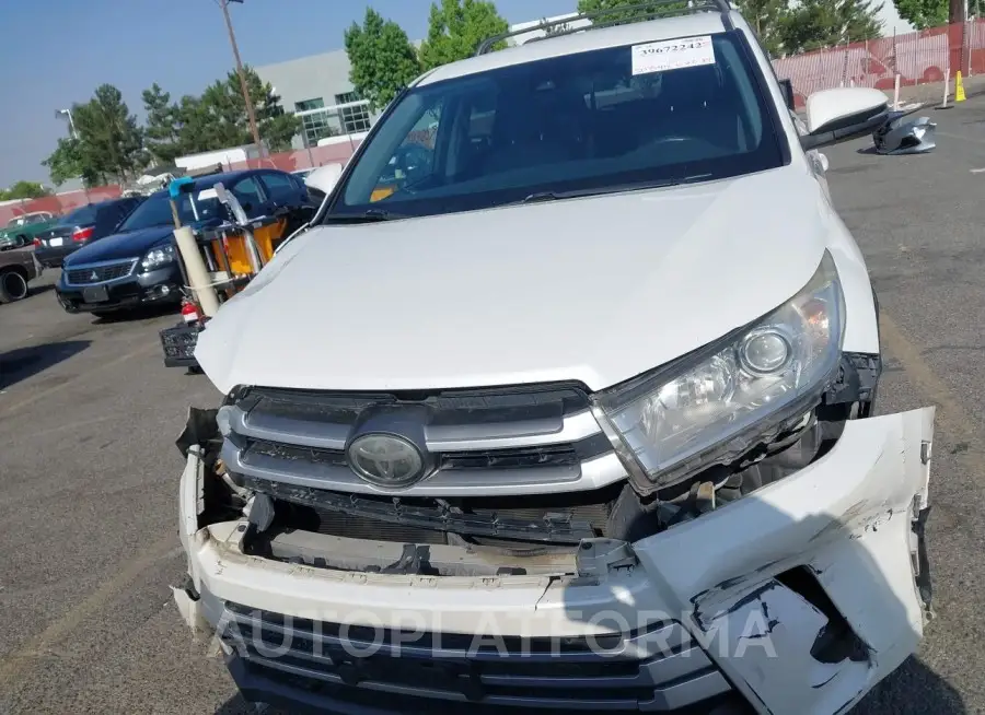 TOYOTA HIGHLANDER 2017 vin 5TDZARFHXHS030816 from auto auction Iaai