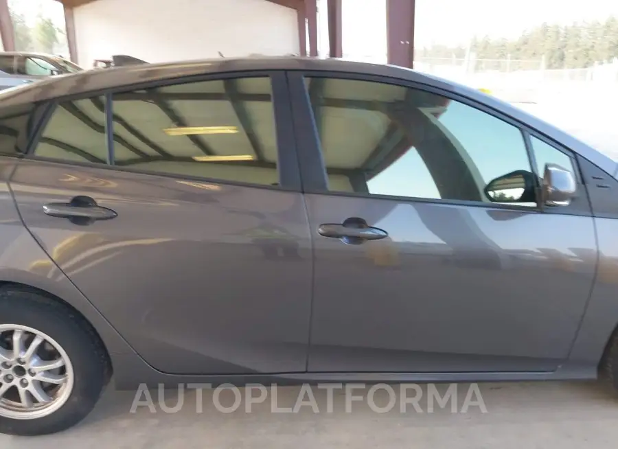 TOYOTA PRIUS 2018 vin JTDKBRFU4J3590124 from auto auction Iaai