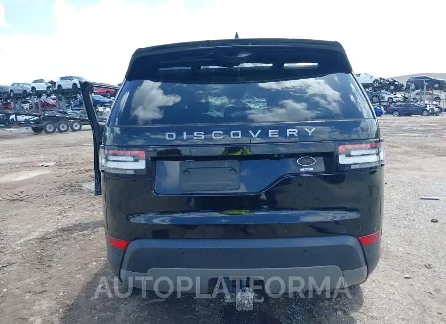 LAND ROVER DISCOVERY 2018 vin SALRG2RV2JA051145 from auto auction Iaai