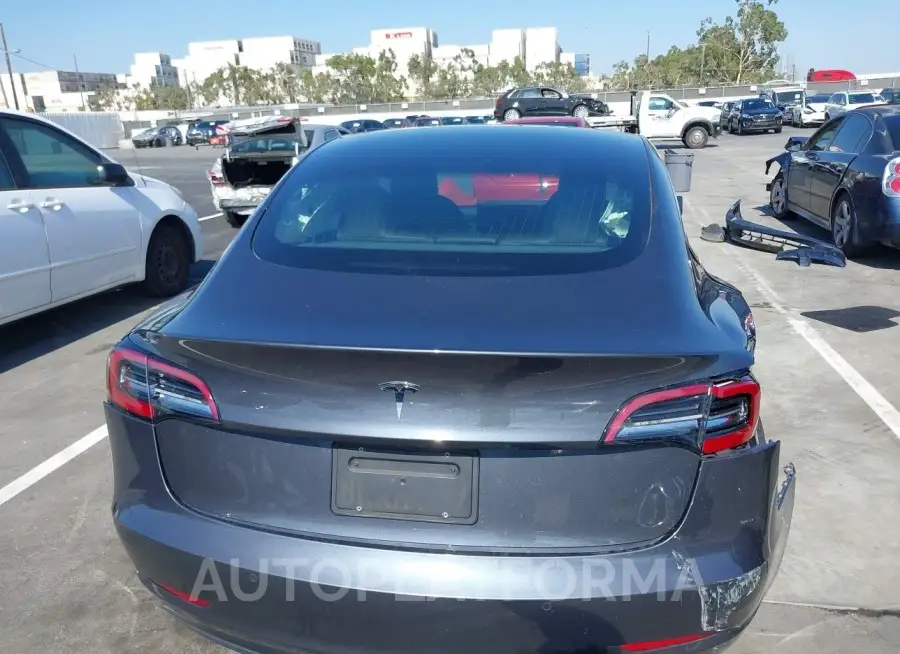 TESLA MODEL 3 2019 vin 5YJ3E1EA9KF425422 from auto auction Iaai