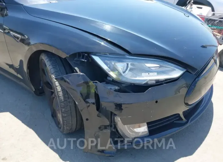 TESLA MODEL S 2016 vin 5YJSA1E17GF125201 from auto auction Iaai