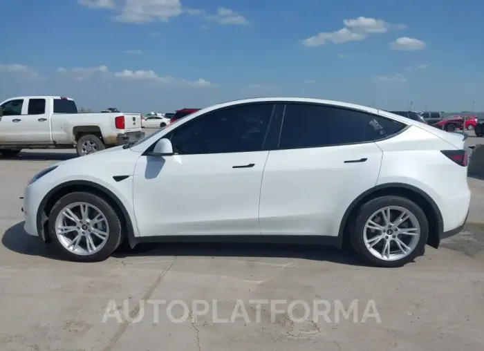 TESLA MODEL Y 2023 vin 7SAYGDEE5PA147002 from auto auction Iaai