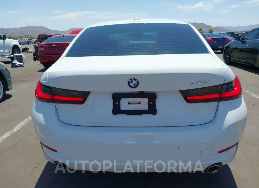 BMW 330I 2023 vin 3MW69FF09P8D33692 from auto auction Iaai