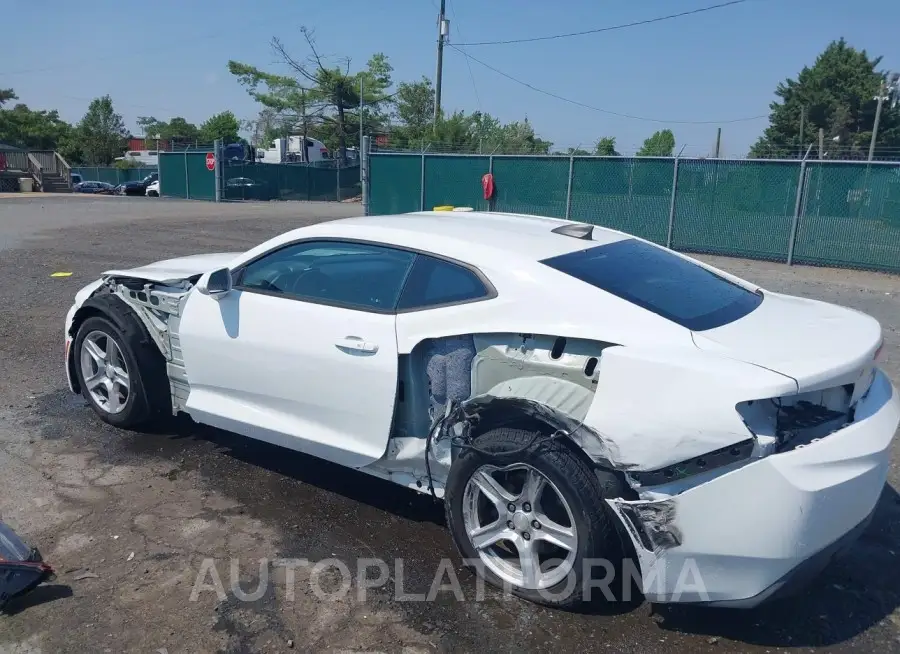 CHEVROLET CAMARO 2017 vin 1G1FA1RX5H0184319 from auto auction Iaai