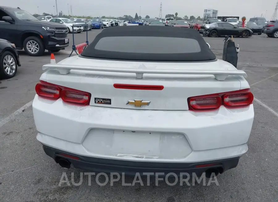 CHEVROLET CAMARO 2020 vin 1G1FB3DS7L0114317 from auto auction Iaai