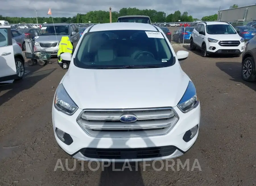 FORD ESCAPE 2019 vin 1FMCU9GD2KUB81334 from auto auction Iaai