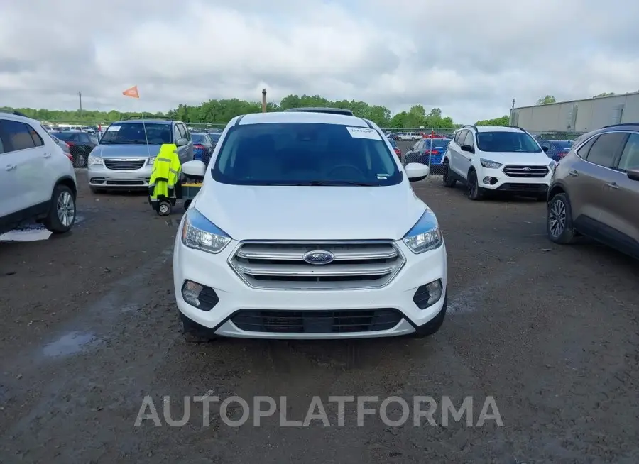 FORD ESCAPE 2019 vin 1FMCU9GD2KUB81334 from auto auction Iaai