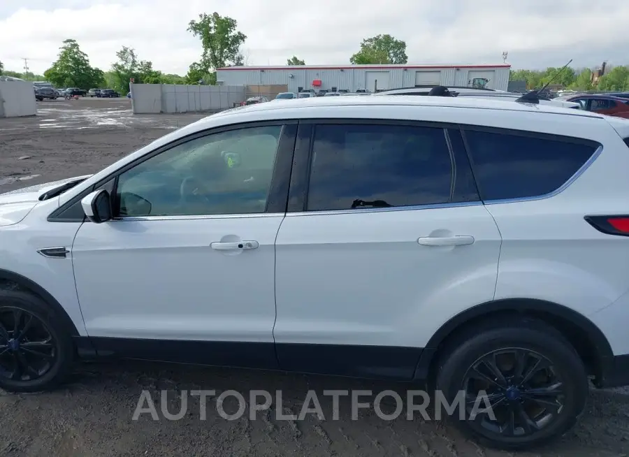 FORD ESCAPE 2019 vin 1FMCU9GD2KUB81334 from auto auction Iaai