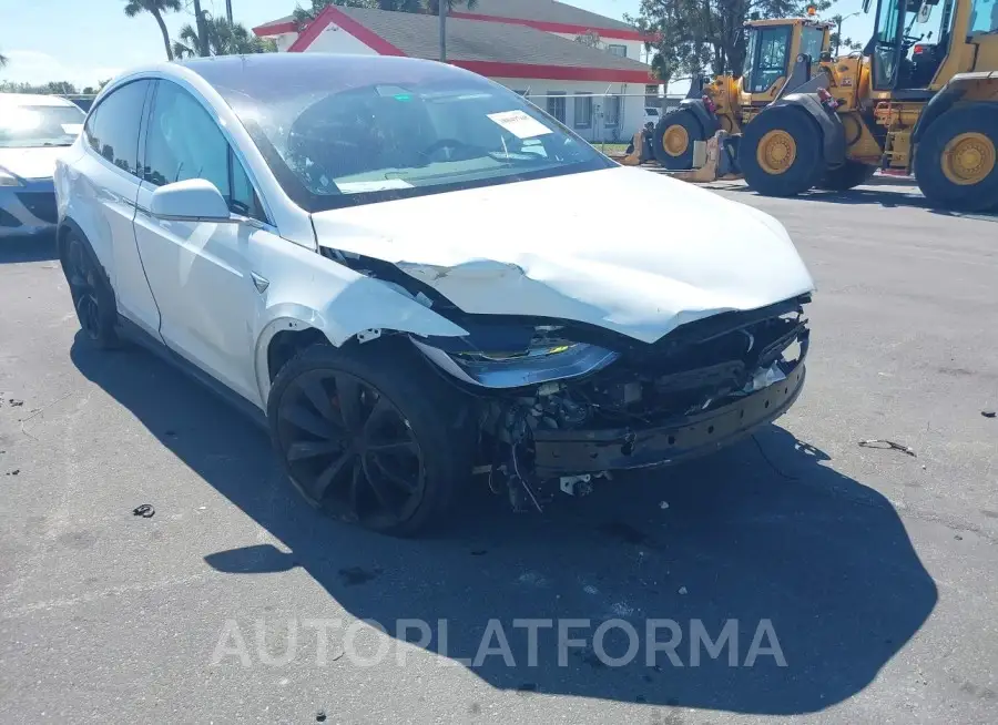 TESLA MODEL X 2018 vin 5YJXCDE42JF103948 from auto auction Iaai