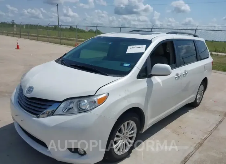 TOYOTA SIENNA 2017 vin 5TDYZ3DCXHS884231 from auto auction Iaai