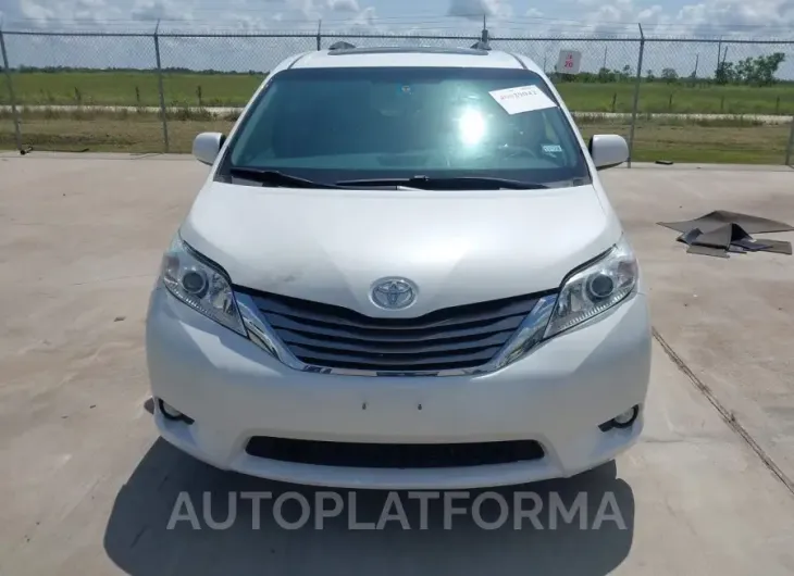 TOYOTA SIENNA 2017 vin 5TDYZ3DCXHS884231 from auto auction Iaai