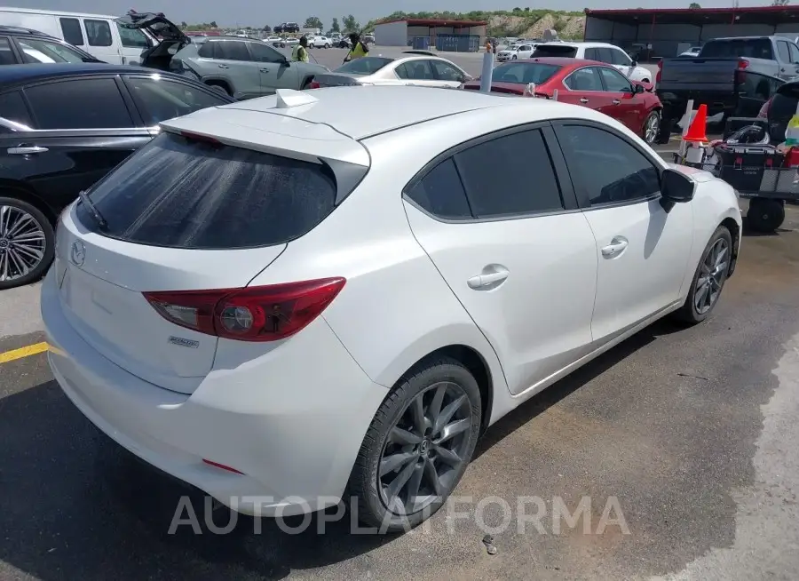 MAZDA MAZDA3 2018 vin 3MZBN1M38JM225105 from auto auction Iaai