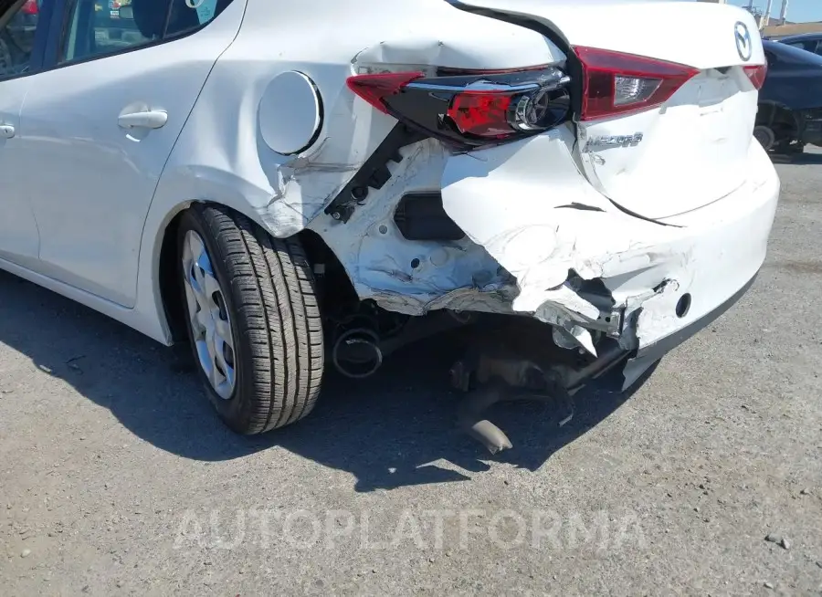 MAZDA MAZDA3 2017 vin 3MZBN1U76HM118924 from auto auction Iaai