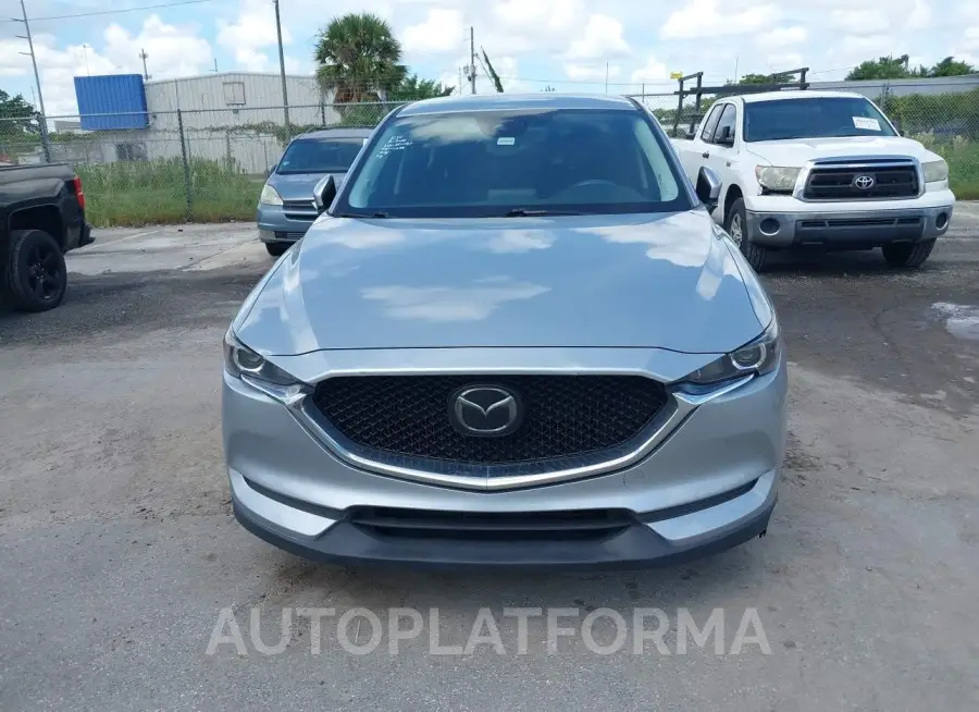 MAZDA CX-5 2018 vin JM3KFACM3J0350727 from auto auction Iaai