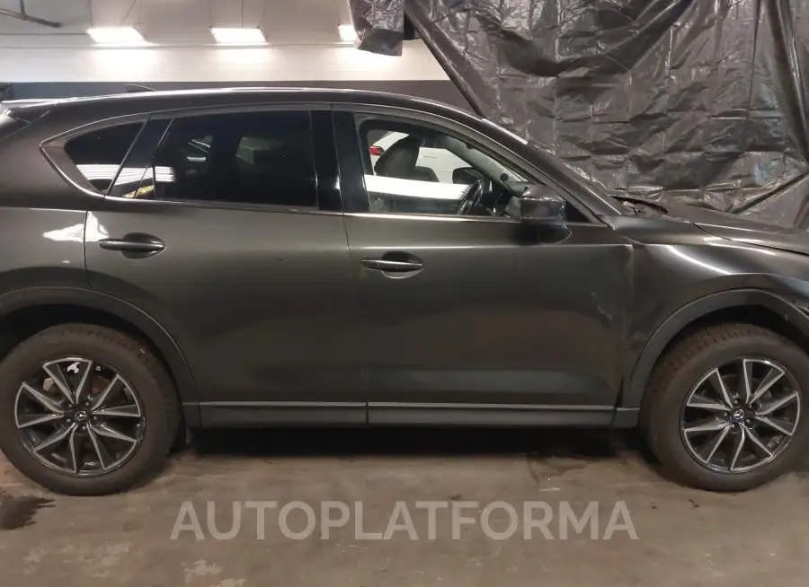 MAZDA CX-5 2018 vin JM3KFBDMXJ0475549 from auto auction Iaai