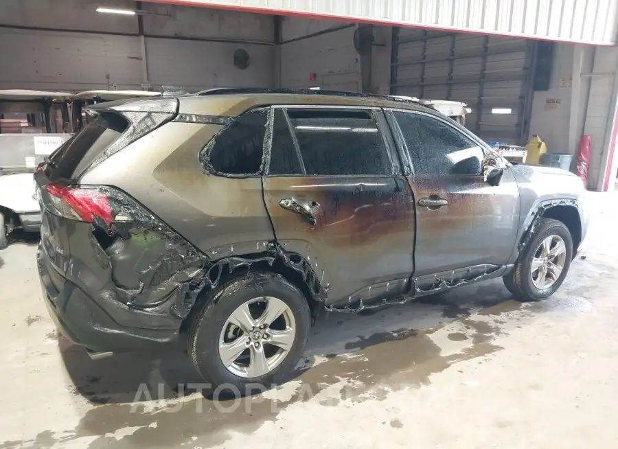 TOYOTA RAV4 2022 vin 2T3W1RFV4NW216807 from auto auction Iaai