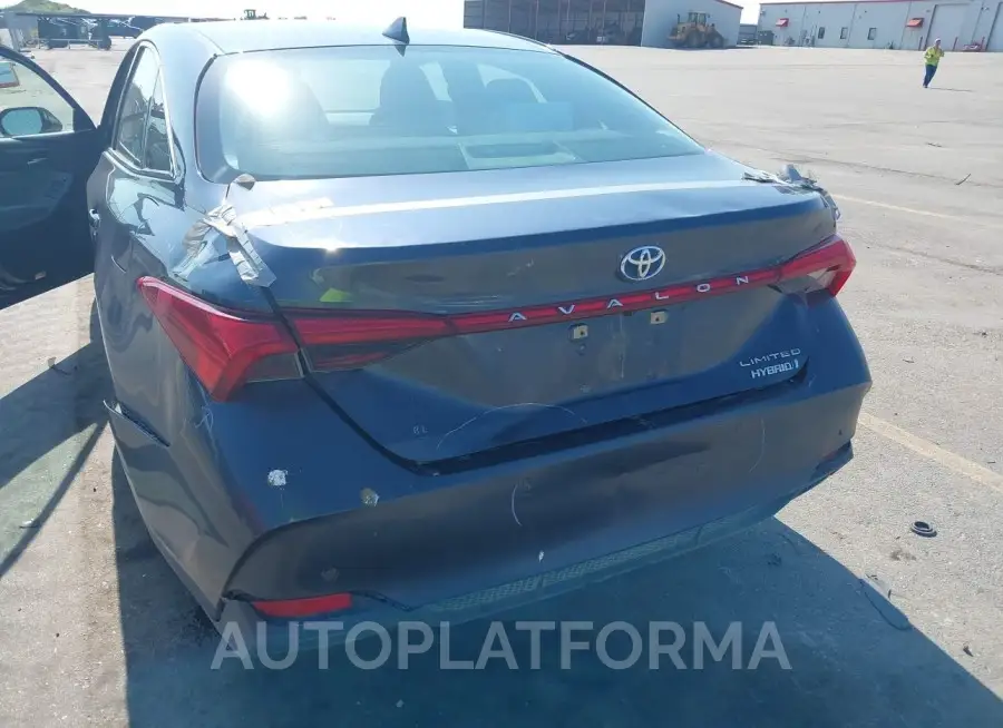 TOYOTA AVALON HYBRID 2019 vin 4T1B21FB1KU003658 from auto auction Iaai