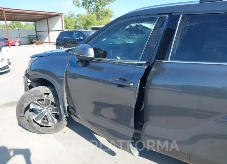 TOYOTA HIGHLANDER 2020 vin 5TDGZRAH8LS013867 from auto auction Iaai