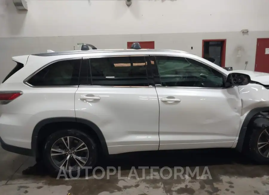 TOYOTA HIGHLANDER 2016 vin 5TDJKRFH2GS350723 from auto auction Iaai