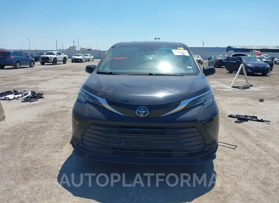 TOYOTA SIENNA 2021 vin 5TDKRKEC1MS046873 from auto auction Iaai