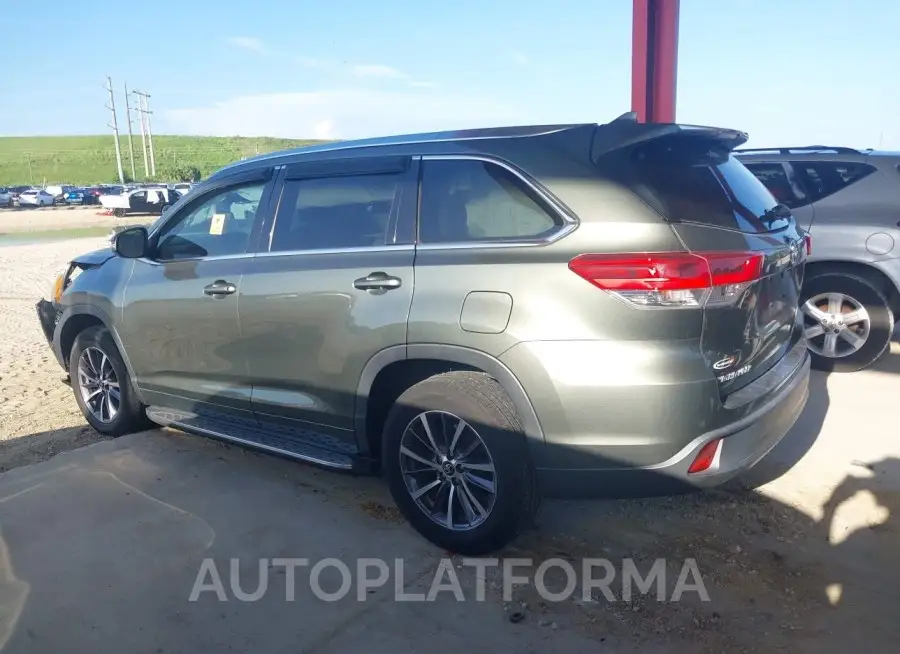 TOYOTA HIGHLANDER 2018 vin 5TDKZRFH3JS250458 from auto auction Iaai