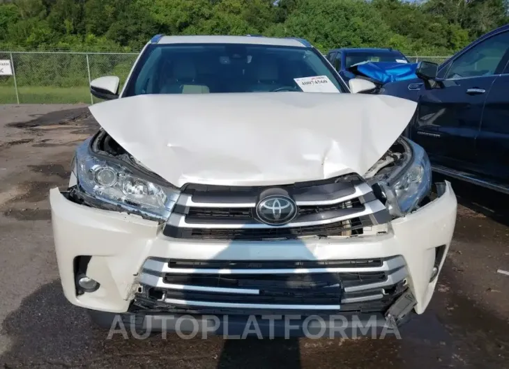 TOYOTA HIGHLANDER 2018 vin 5TDKZRFH9JS279320 from auto auction Iaai