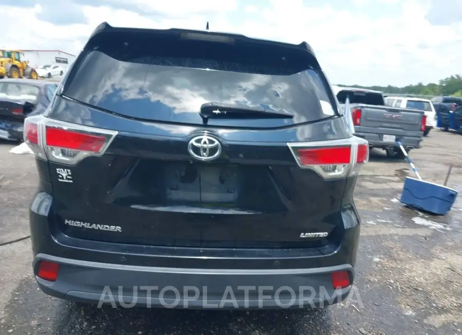 TOYOTA HIGHLANDER 2015 vin 5TDYKRFH7FS049717 from auto auction Iaai