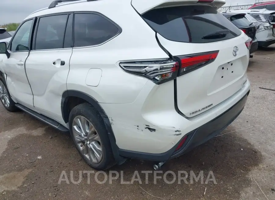 TOYOTA HIGHLANDER 2020 vin 5TDYZRAH7LS003321 from auto auction Iaai