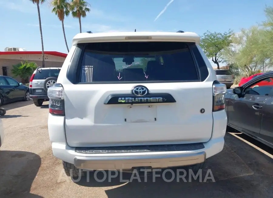 TOYOTA 4RUNNER 2017 vin JTEBU5JR2H5448497 from auto auction Iaai