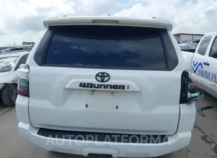 TOYOTA 4RUNNER 2021 vin JTEFU5JRXM5243988 from auto auction Iaai