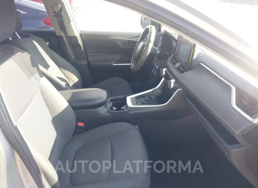 TOYOTA RAV4 2019 vin JTMH1RFV8KD040555 from auto auction Iaai