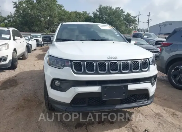 JEEP COMPASS 2024 vin 3C4NJDBN0RT604330 from auto auction Iaai