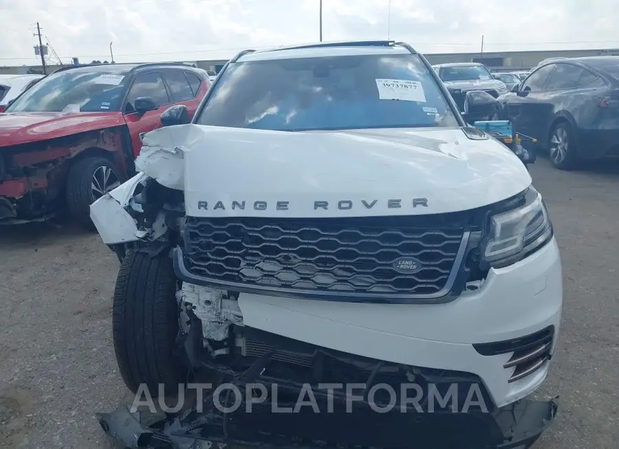 LAND ROVER RANGE ROVER VELAR 2019 vin SALYL2EX8KA218298 from auto auction Iaai